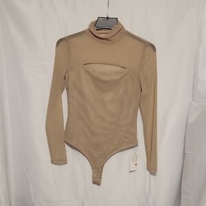 ReoRia Camel Long Sleeve Turtleneck Bodysuit